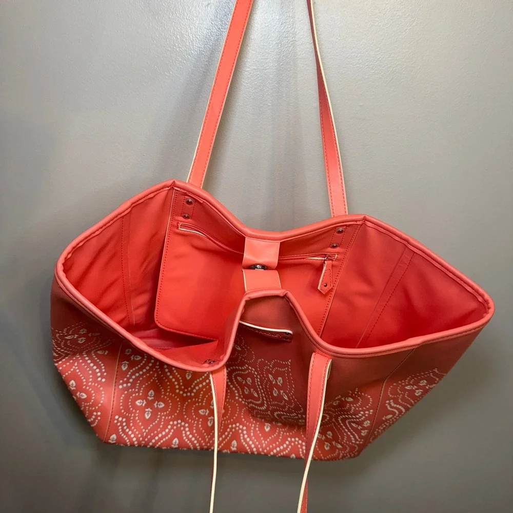 Vera Bradley Coral Pink Laser Cut Medallion Faux Leather Tote Shoulder Bag